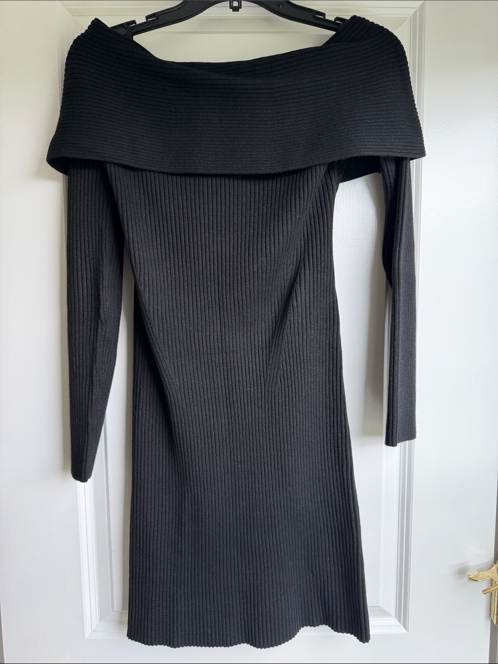 Off-the-Shoulder Rib Knit Dress - Black